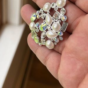 Touchstone long crystal and pearl necklace